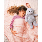 Load image into Gallery viewer, A little girl sleeps peacefully with her weighted blanket [44385363656923]
